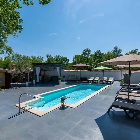 Homes In - Istrien 42537 Hébergement de vacances *