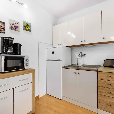 Homes In - Istrien 42537 Porec